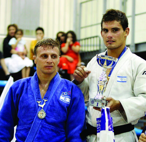 גיא וסרדם עם יואל רזבוזוב ב-2006  